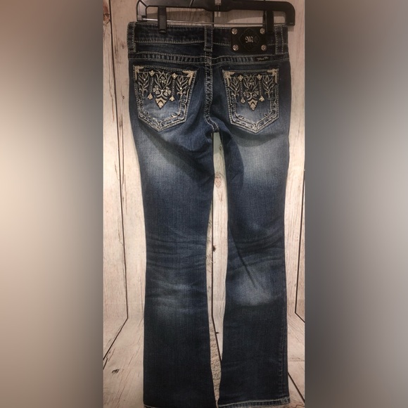 Miss Me Bootcut Stretch Distressed Jeans Rhine/EmJP5500B size 26 Low Rise Curvy - Picture 2 of 10